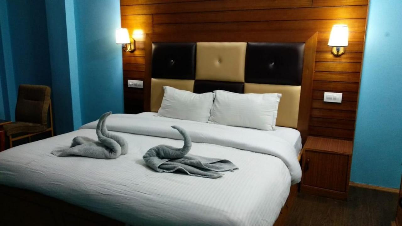 Dormico'S Hotel Snowbird Manali  Exterior photo